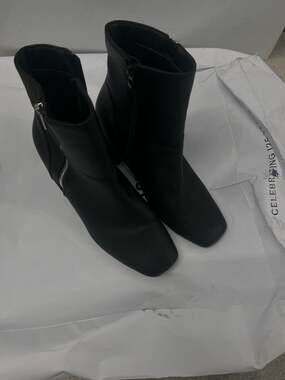 Nordstrom Black Pebble Leather Square Toe Block Heel Ankle Boots